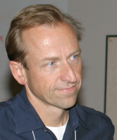 The Relationship Economy: Interview with Jerry Michalski+Image